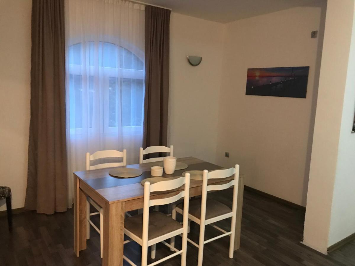 Pocanic'S Apartment Kotor Eksteriør billede